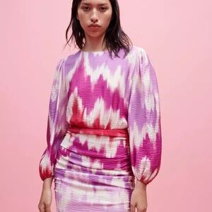 Vibrant Tie-Dye Fitted Dress